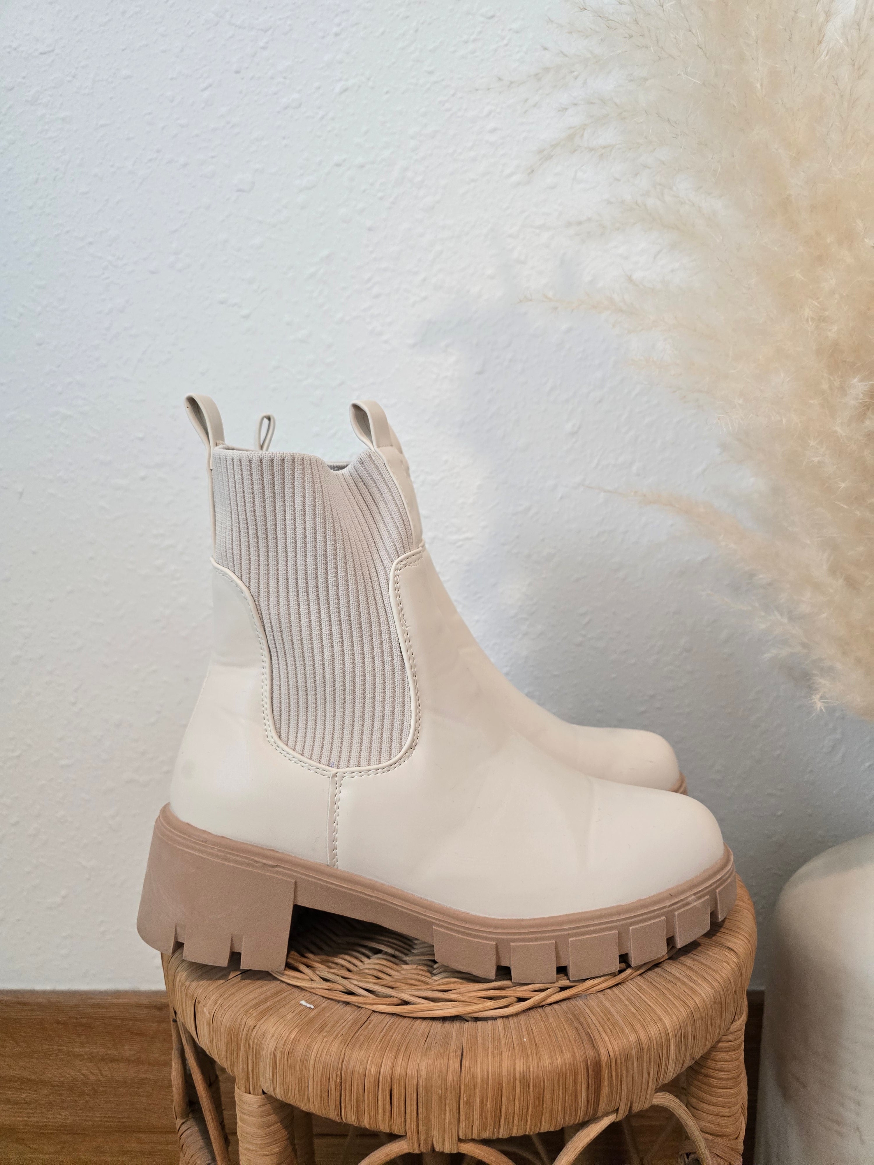 Lulus Cream Chelsea Boots (8)