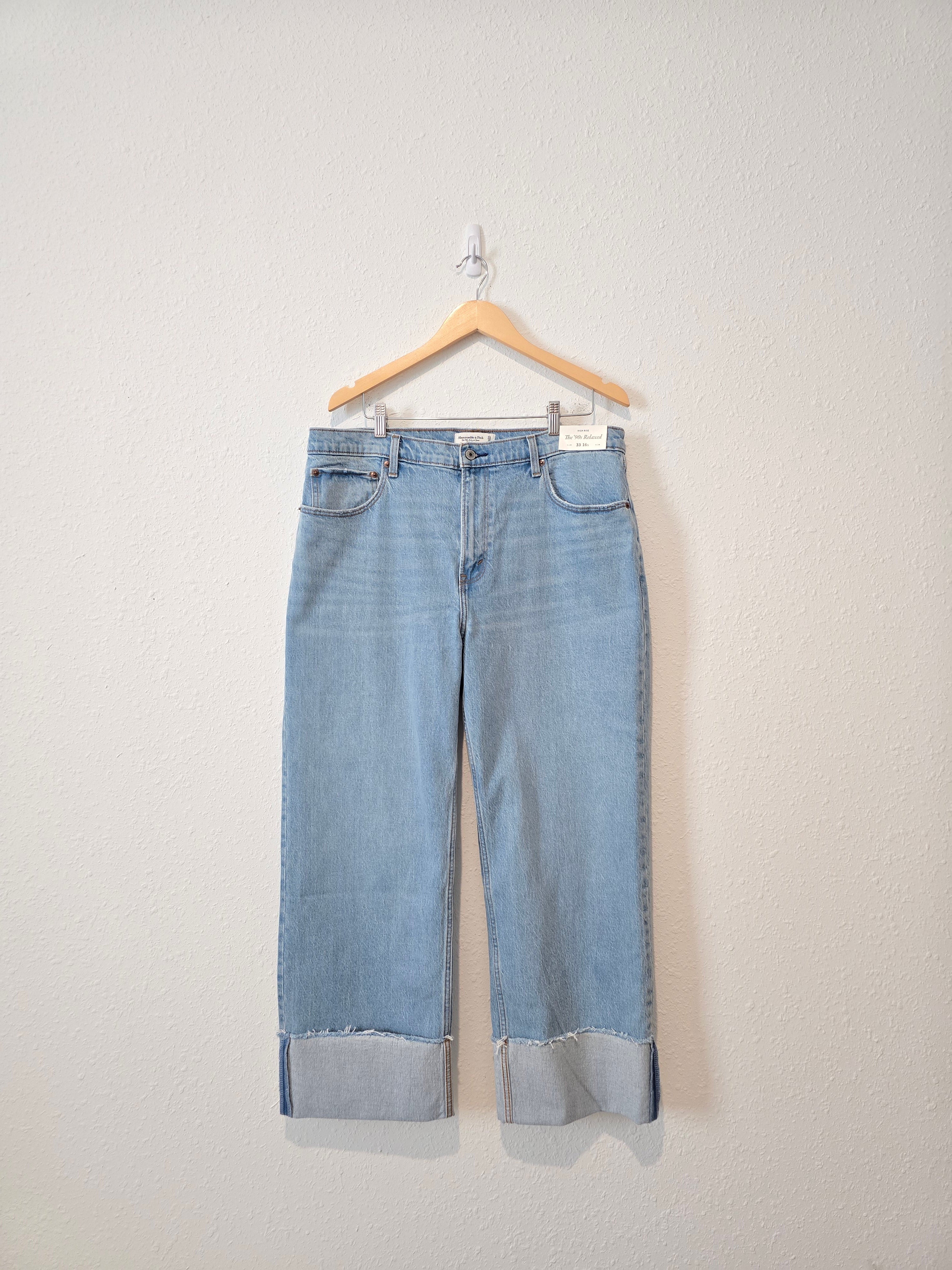 NEW Abercrombie 90s Relaxed Jeans (33/16s)