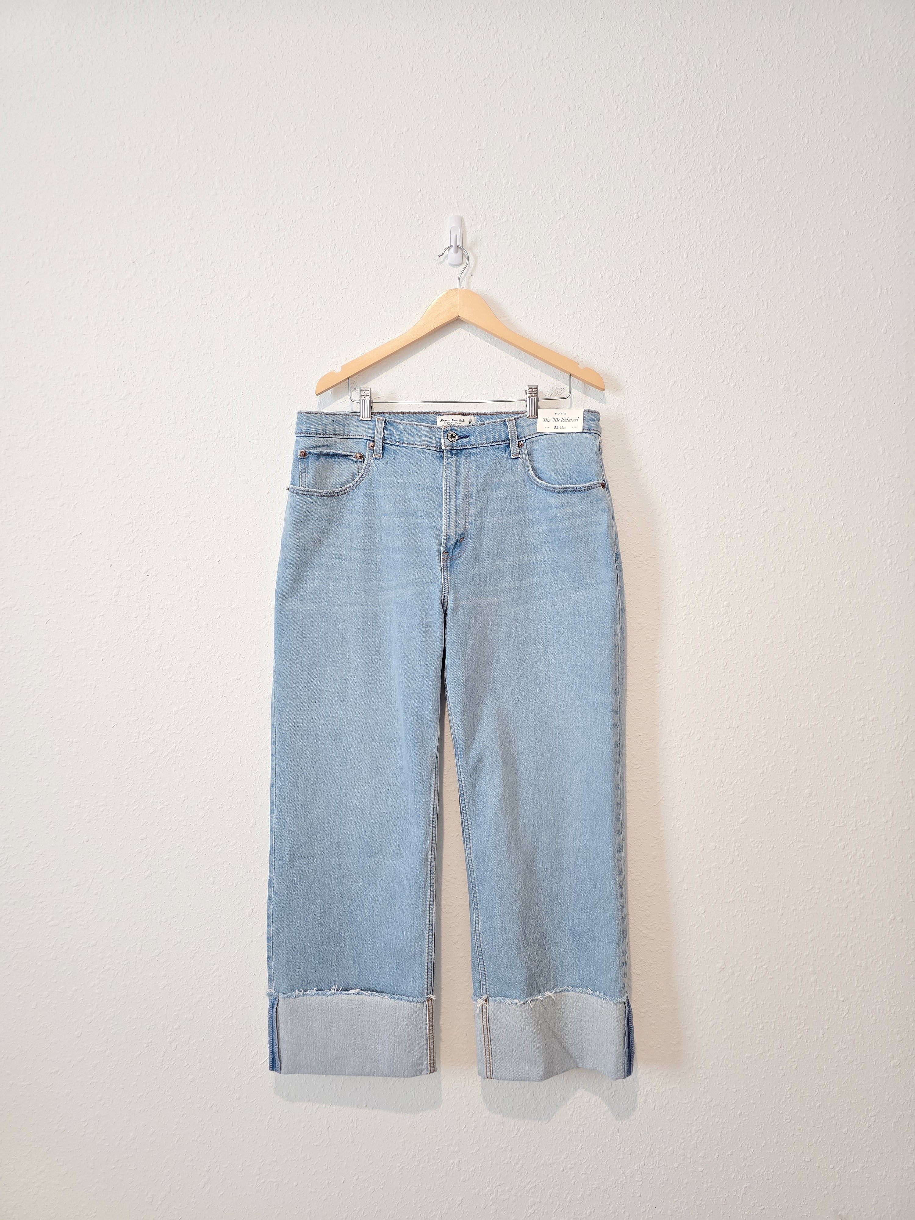 NEW Abercrombie 90s Relaxed Jeans (33/16s)