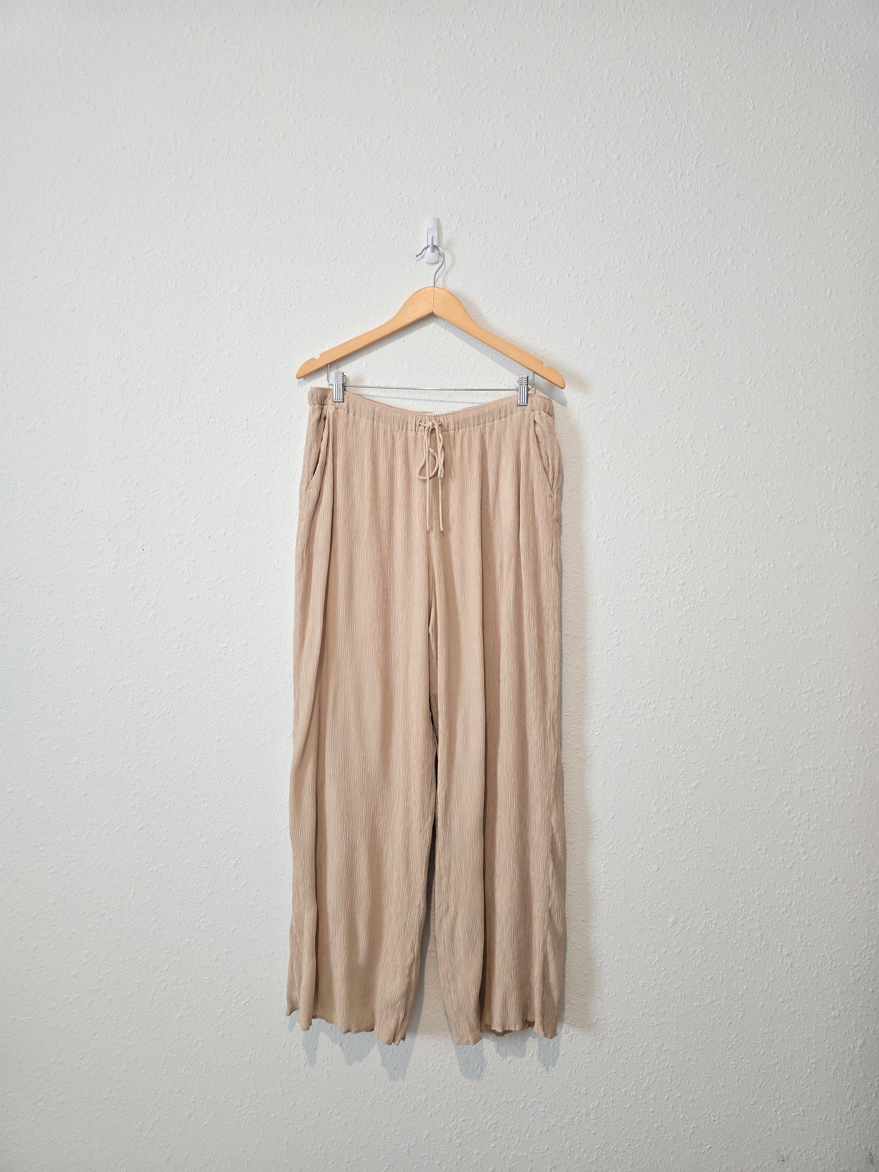 Abercrombie Wide Leg Pants (L)