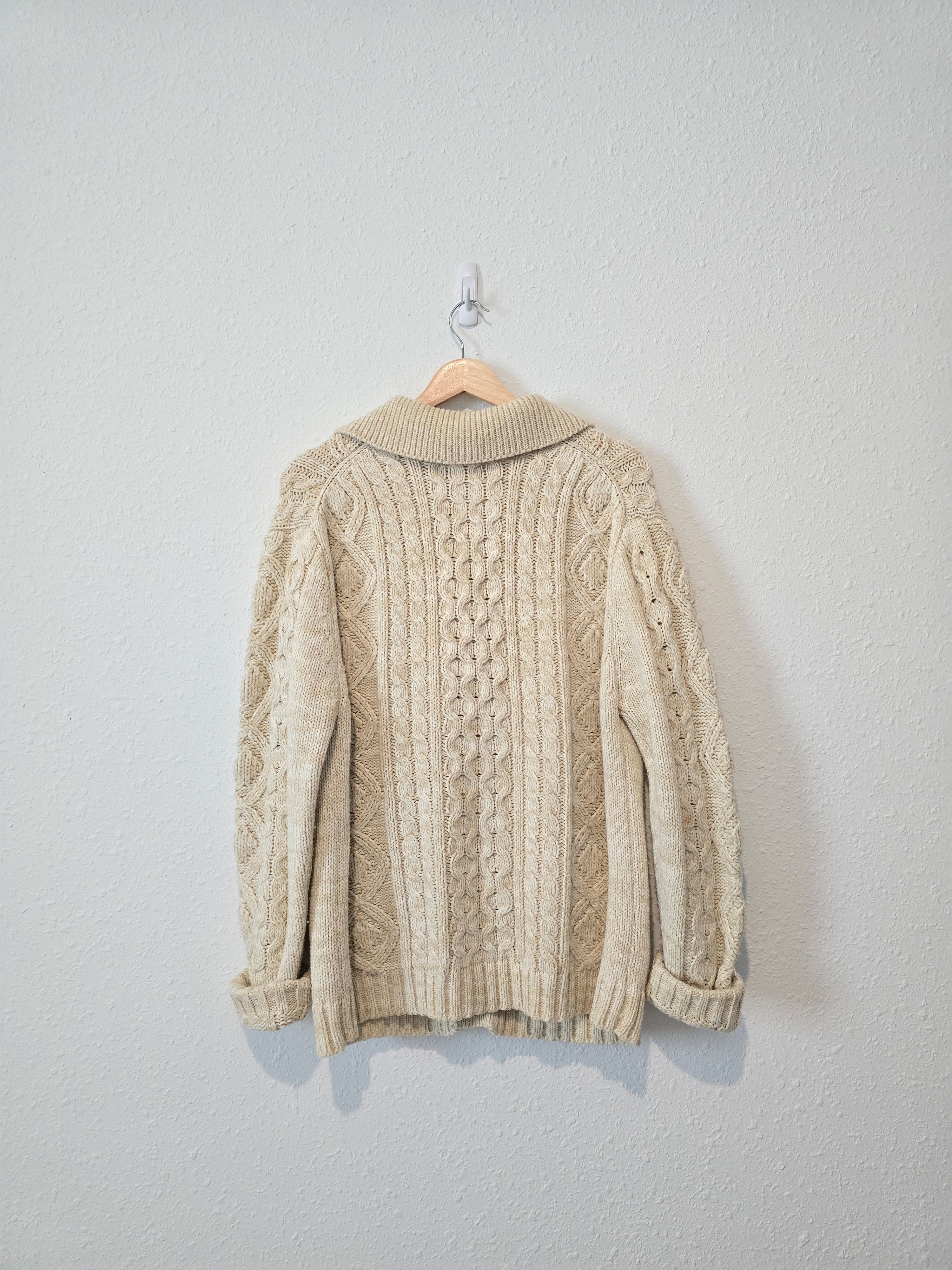 Vintage Chunky Cable Knit Sweater (L)