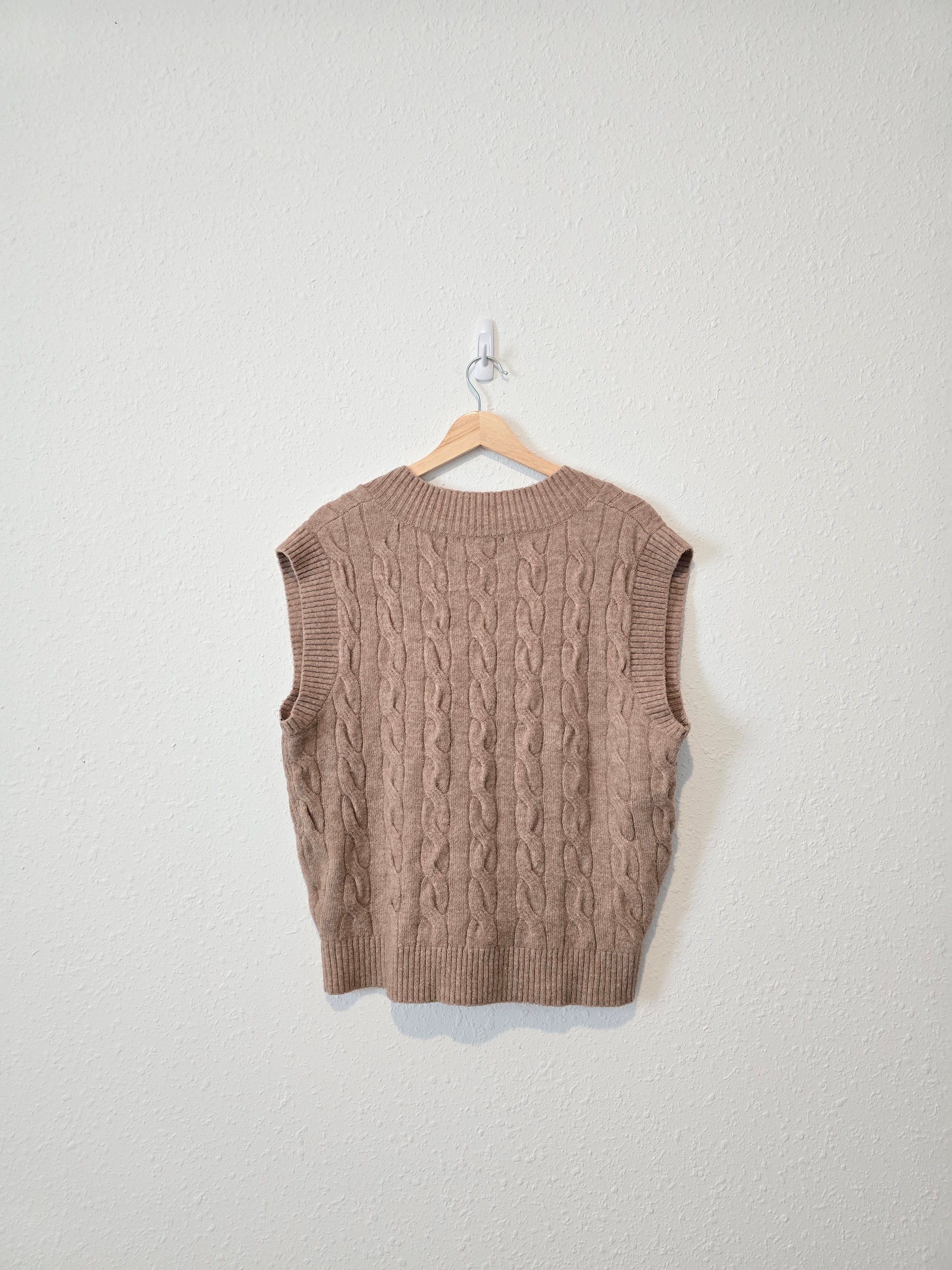 Oversized Knit Sweater Vest (S)