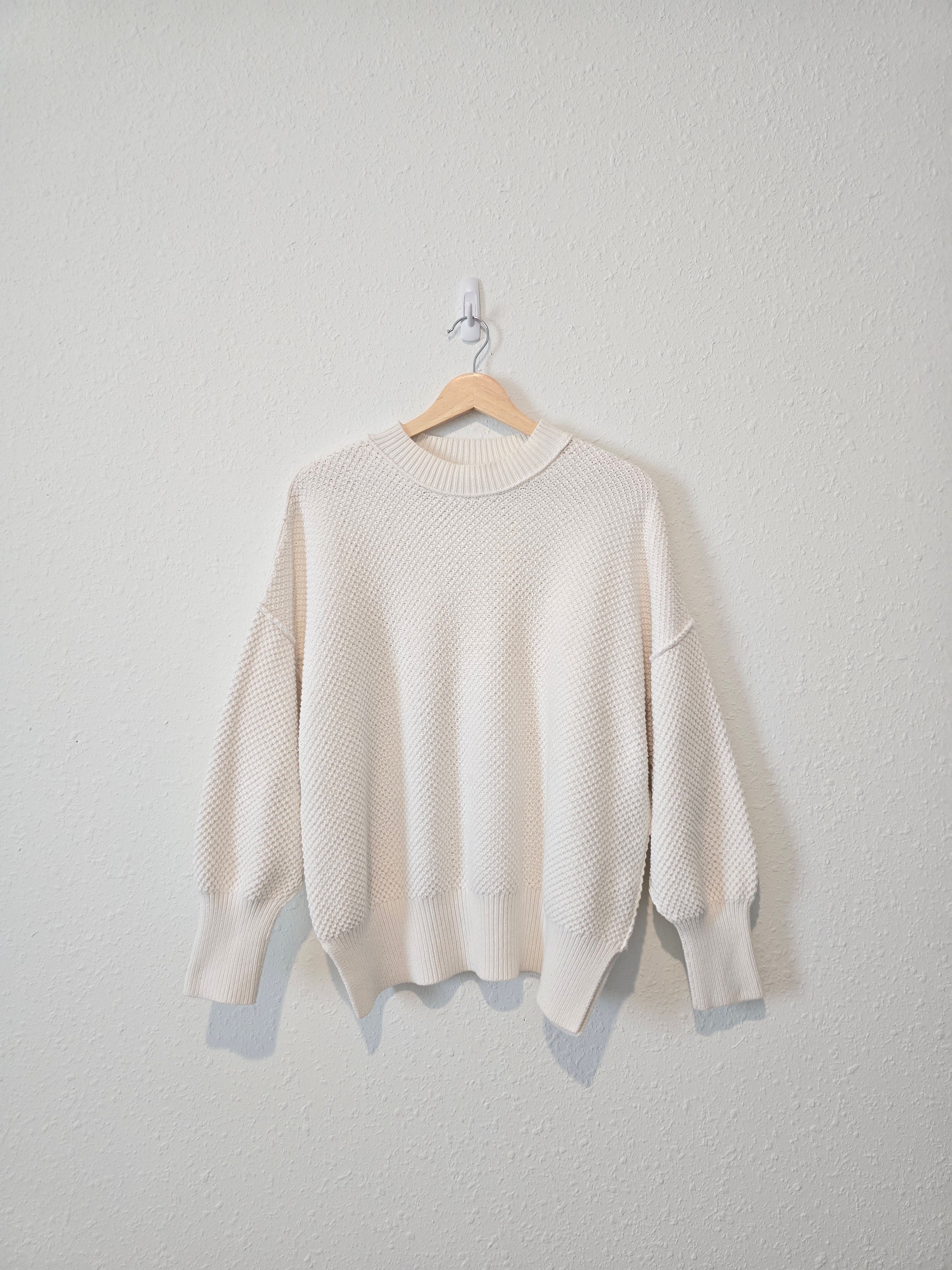 Abercrombie White Textured Sweater (L)