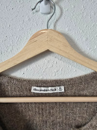 Abercrombie Cozy Ribbed Sweater (XL)