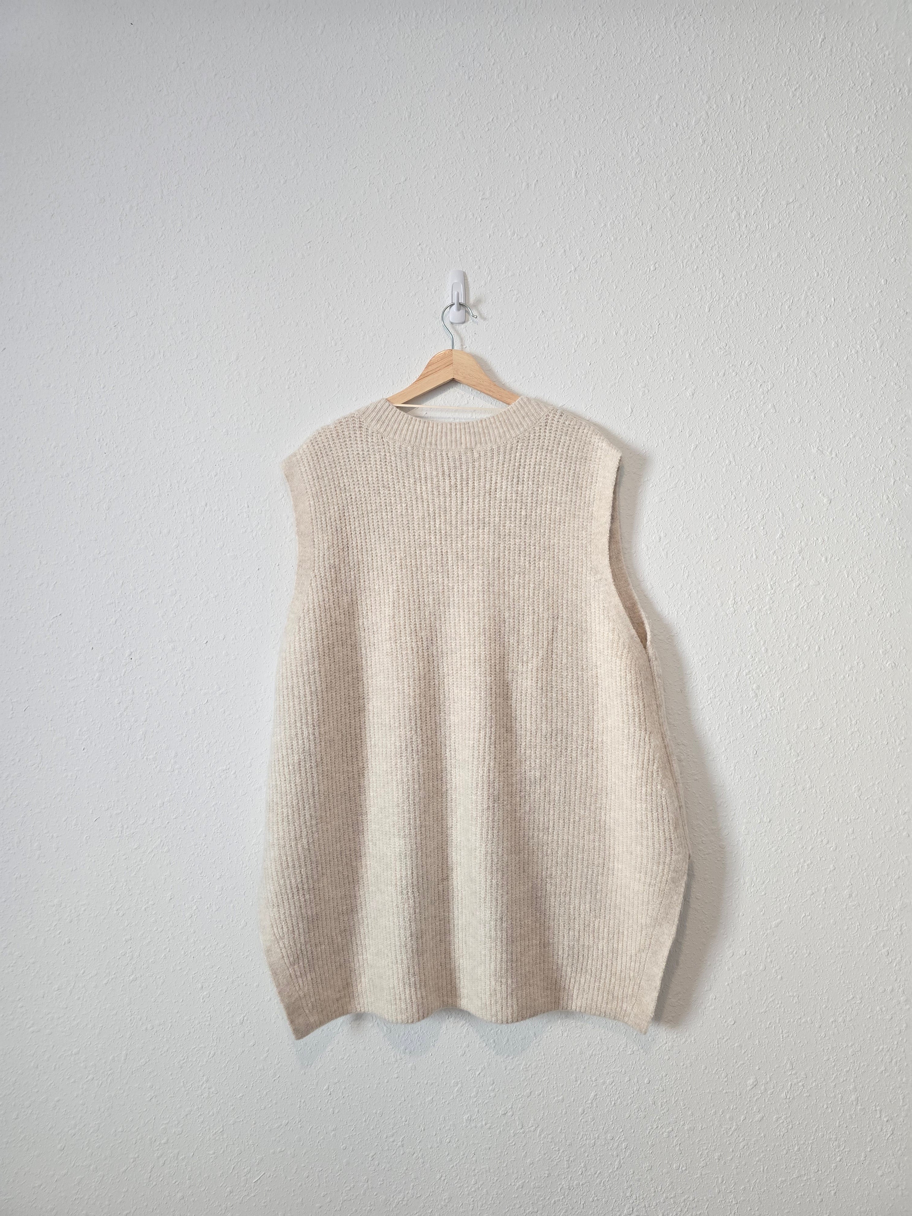 Cozy Oversized Sweater Vest (XXL)