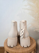 NEW Chunky Cream Booties (9.5)