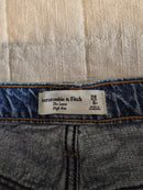 Abercrombie High Rise Loose Jeans (28/6)