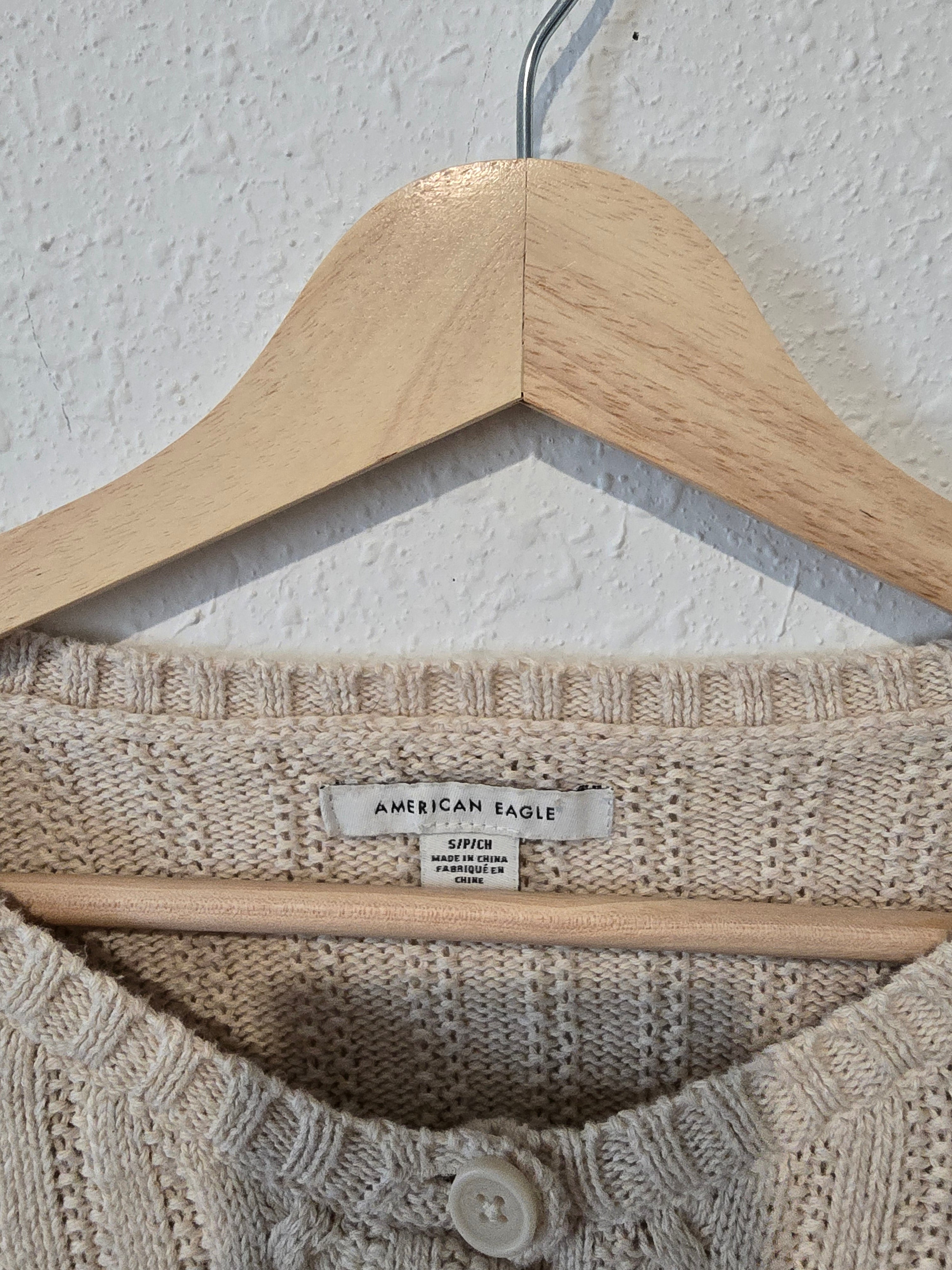Oat Cable Knit Cropped Sweater (S)