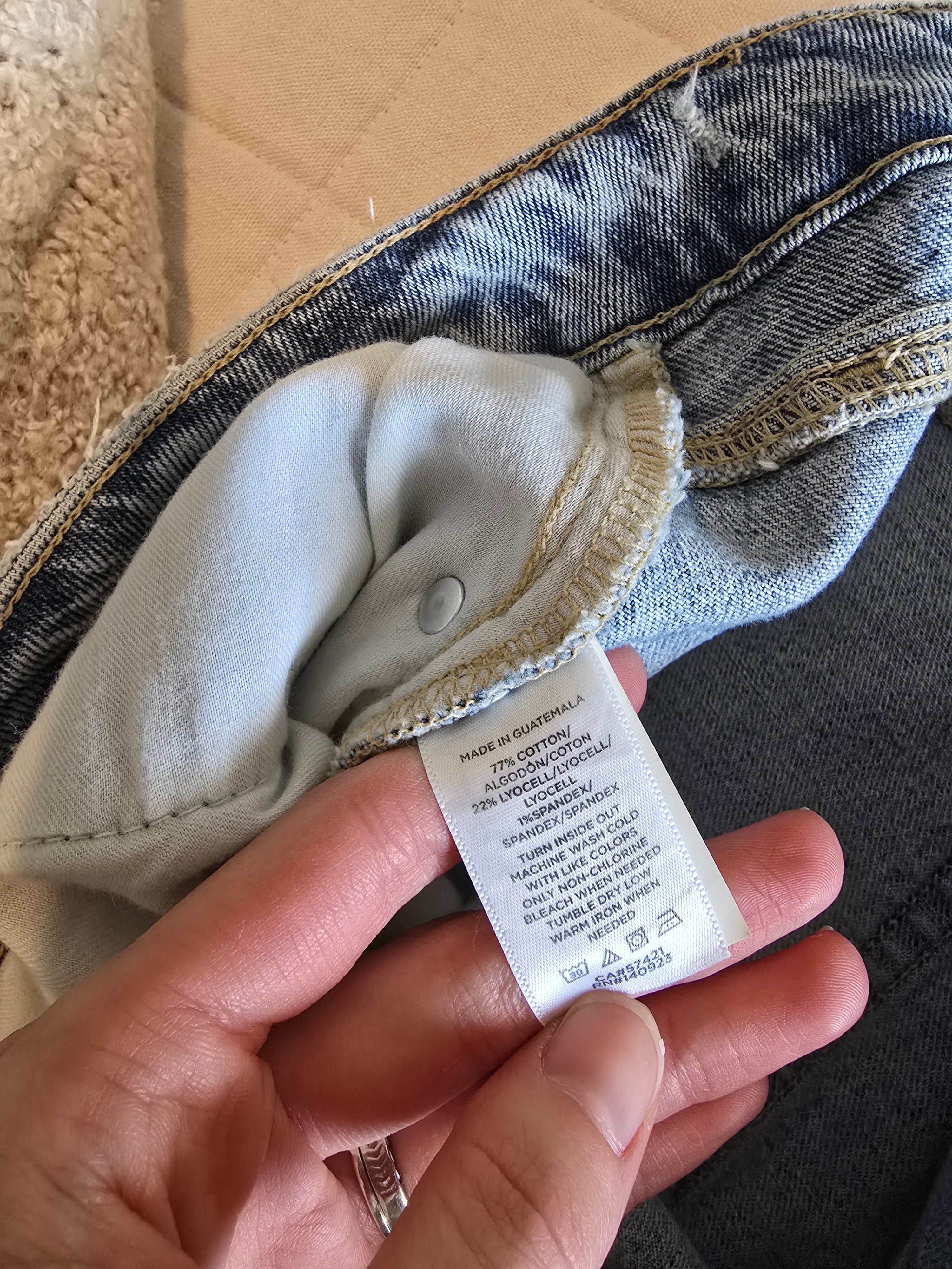 Loft Curvy Wide Leg Jeans (29/8)