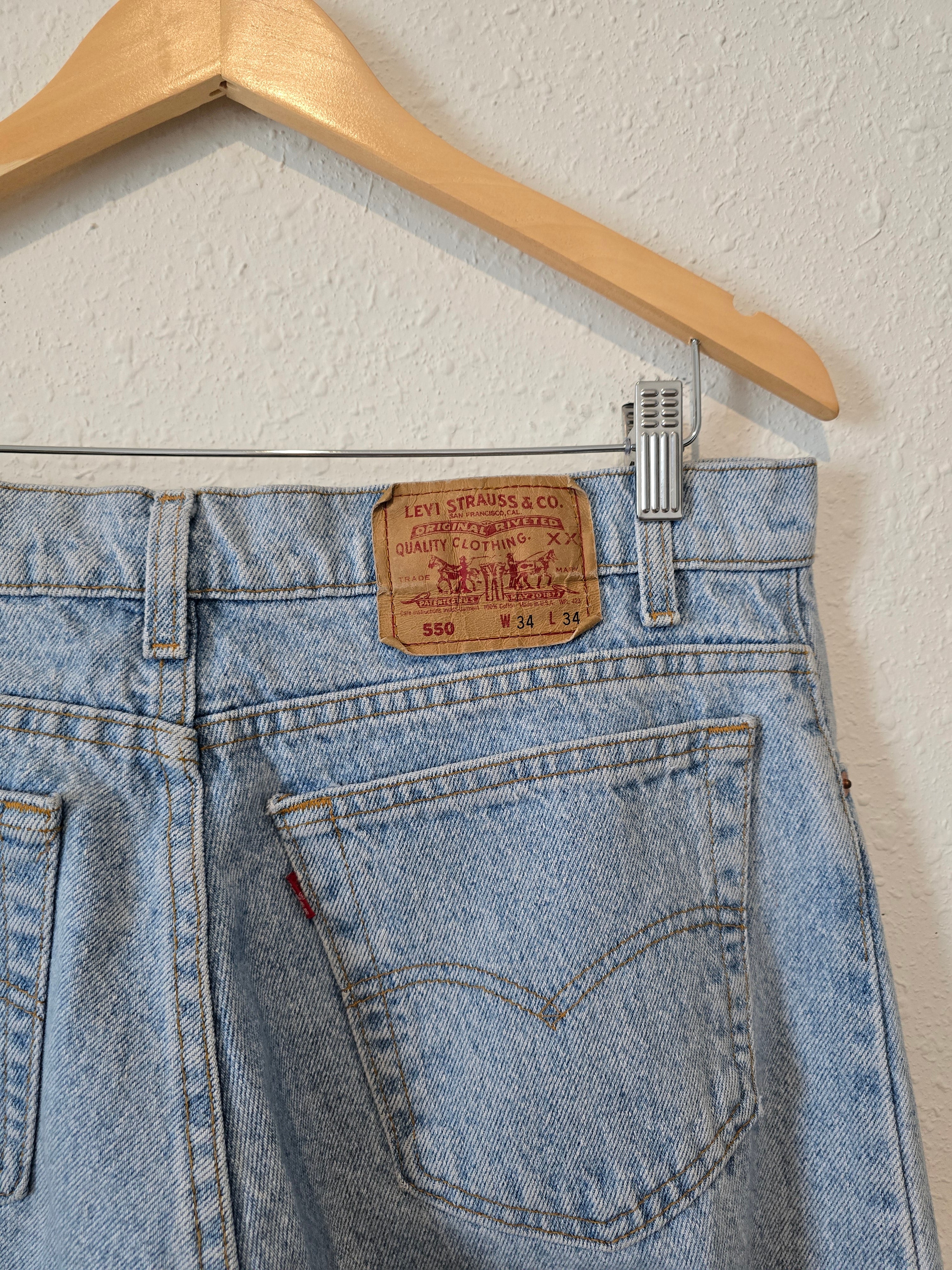 Vintage Levi's Relaxed Straight Jeans (32)