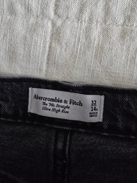 Abercrombie Black 90s Straight Jeans (32/14)