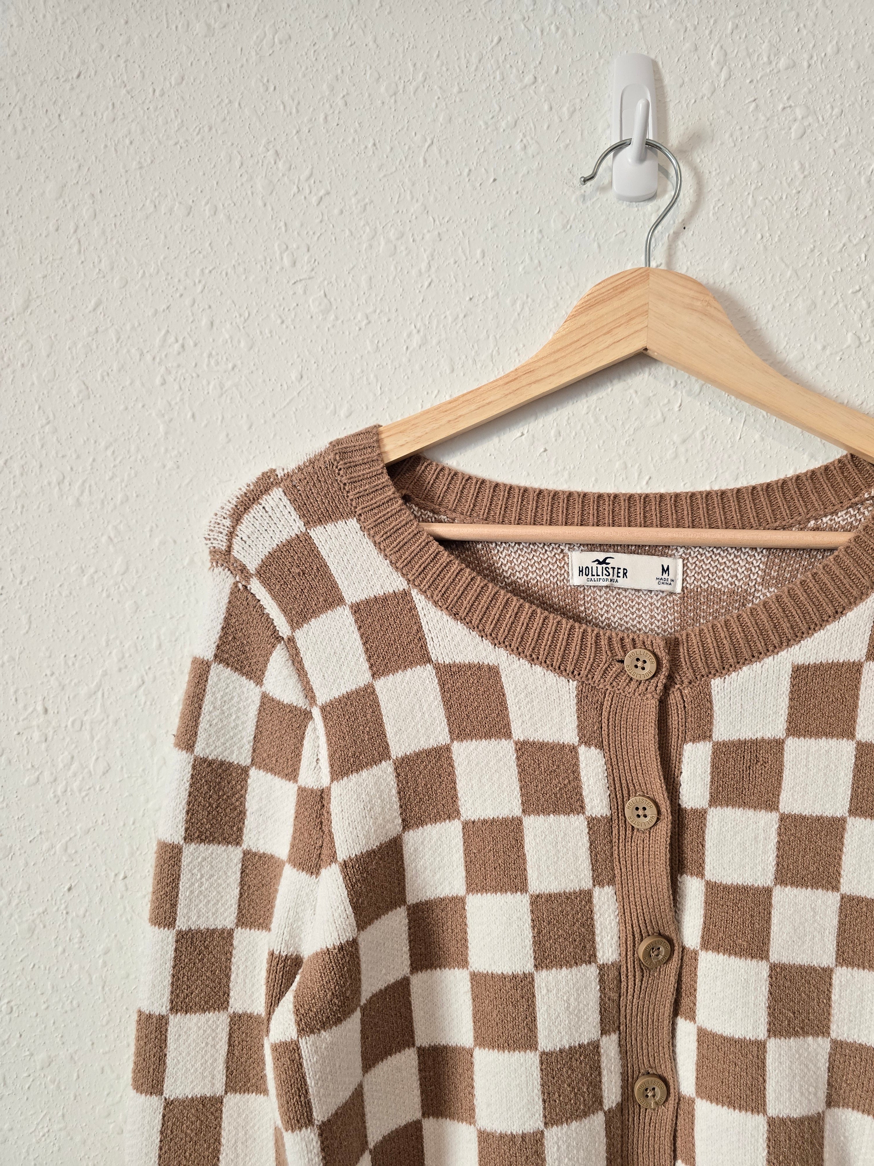 Neutral Checkered Sweater (M)