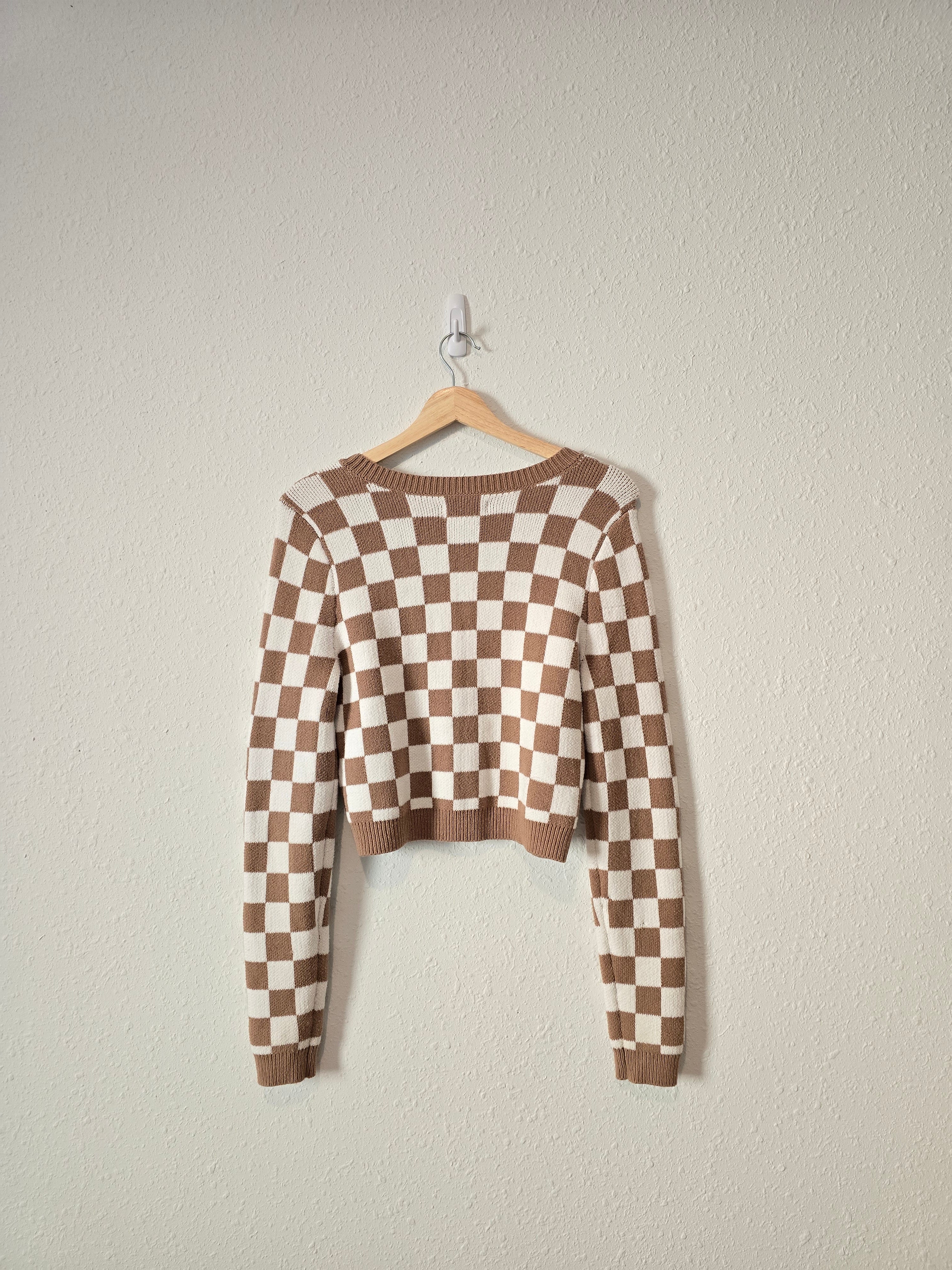 Neutral Checkered Sweater (M)