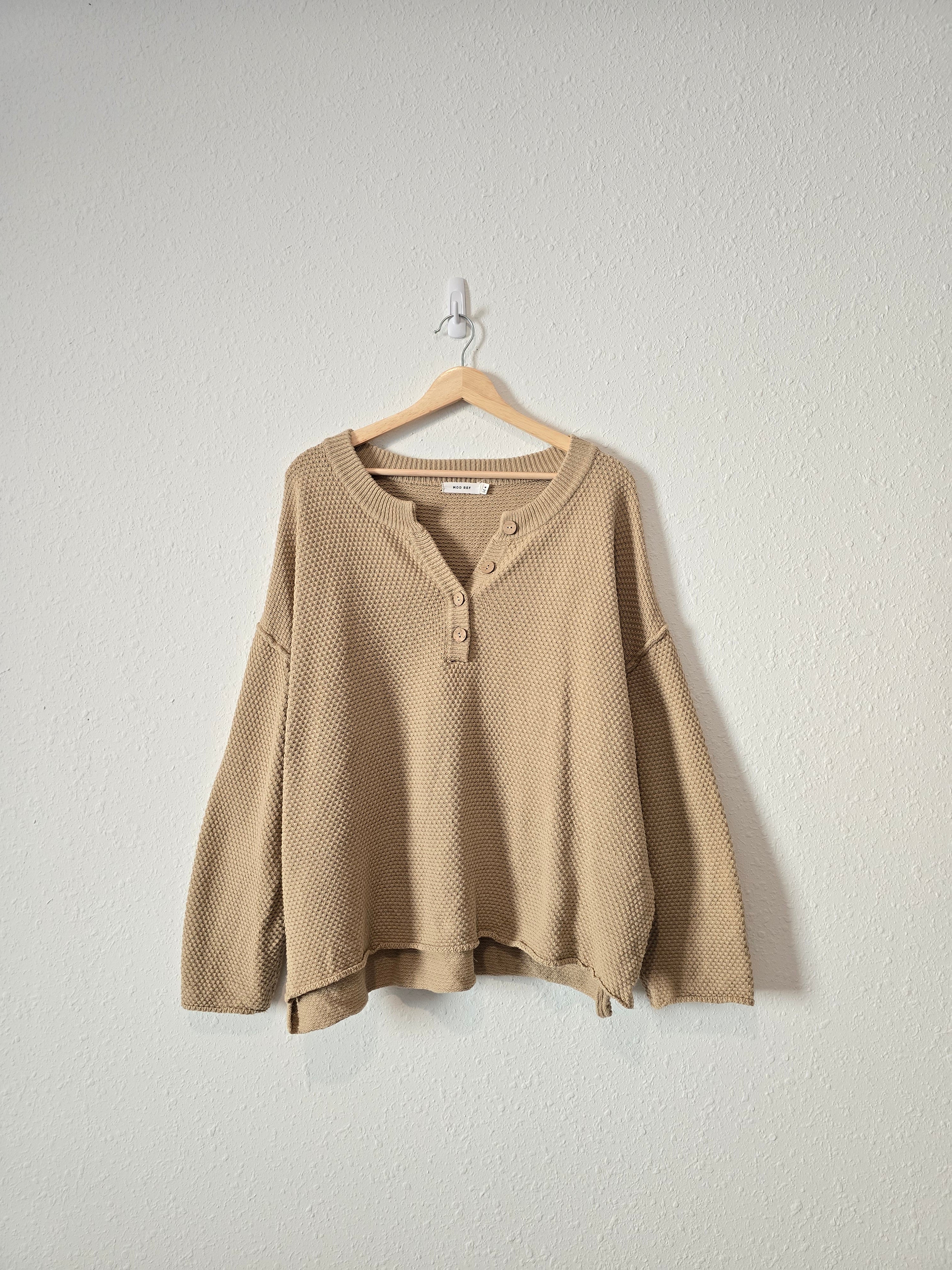 Mod Ref Waffle Henley Sweater (M)