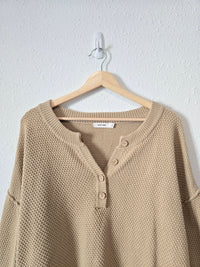 Mod Ref Waffle Henley Sweater (M)