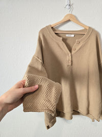 Mod Ref Waffle Henley Sweater (M)