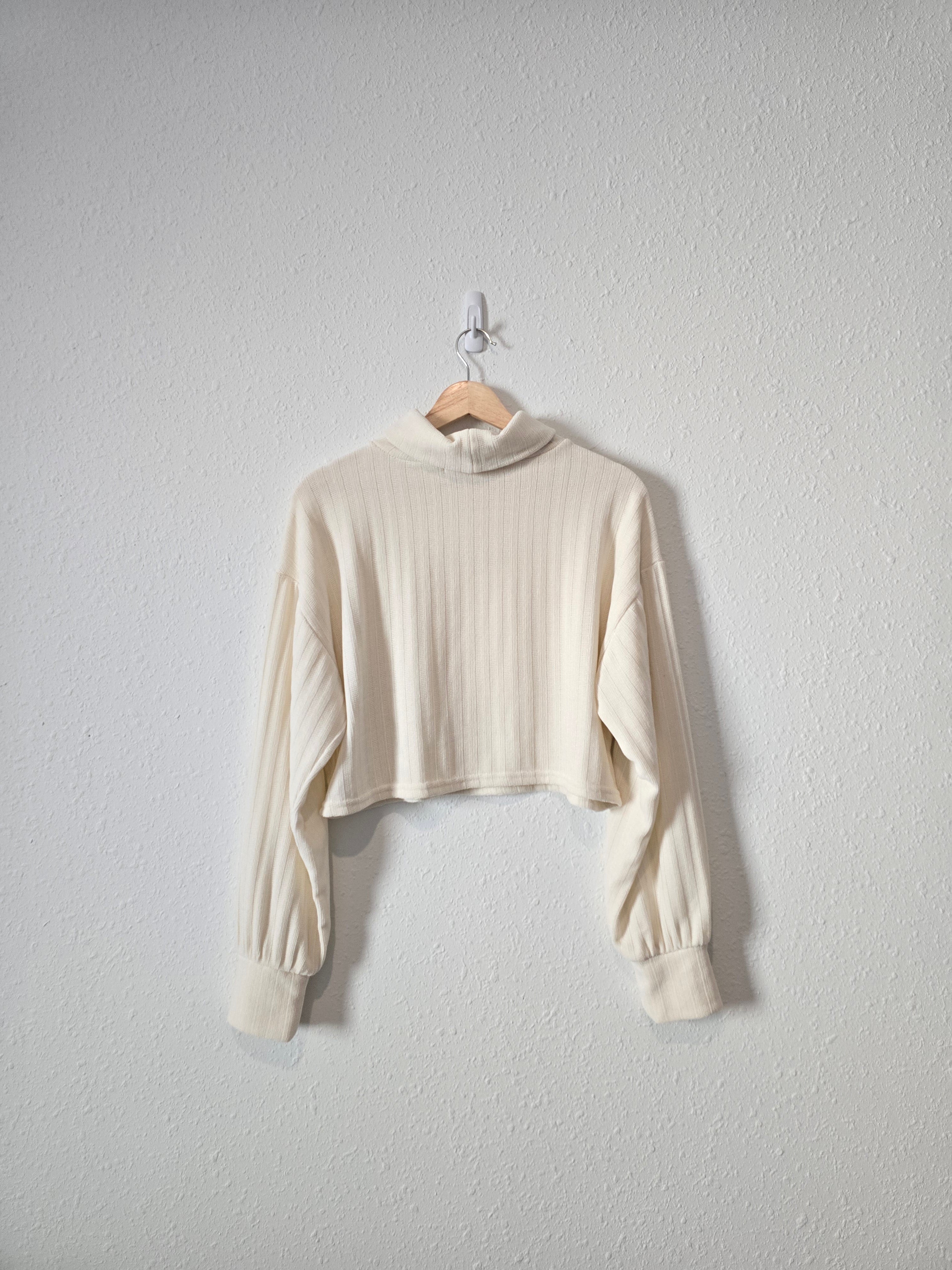 Altar'd State Crop Turtleneck Sweater (S)