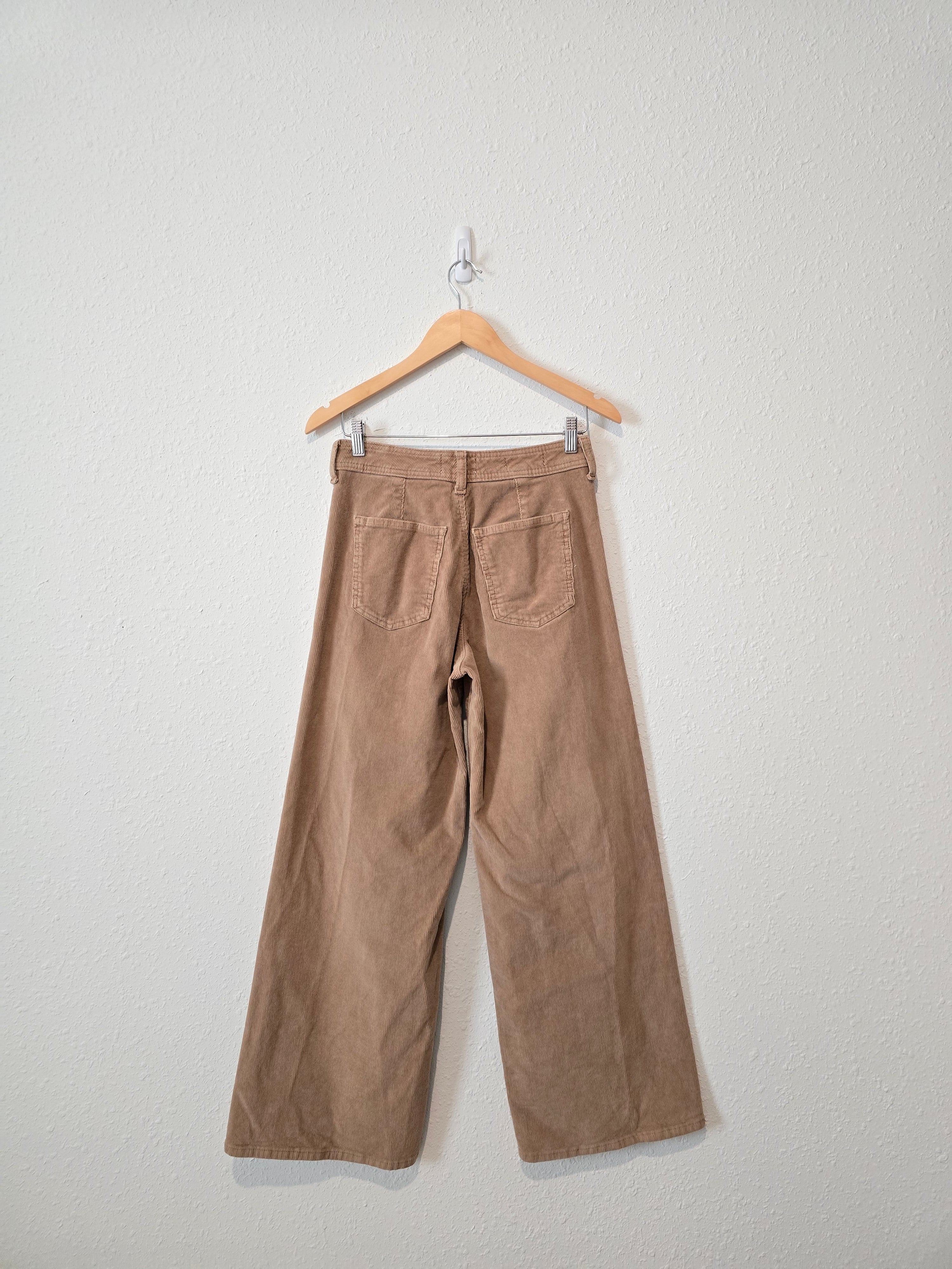 Wide Leg Corduroy Jeans (4)