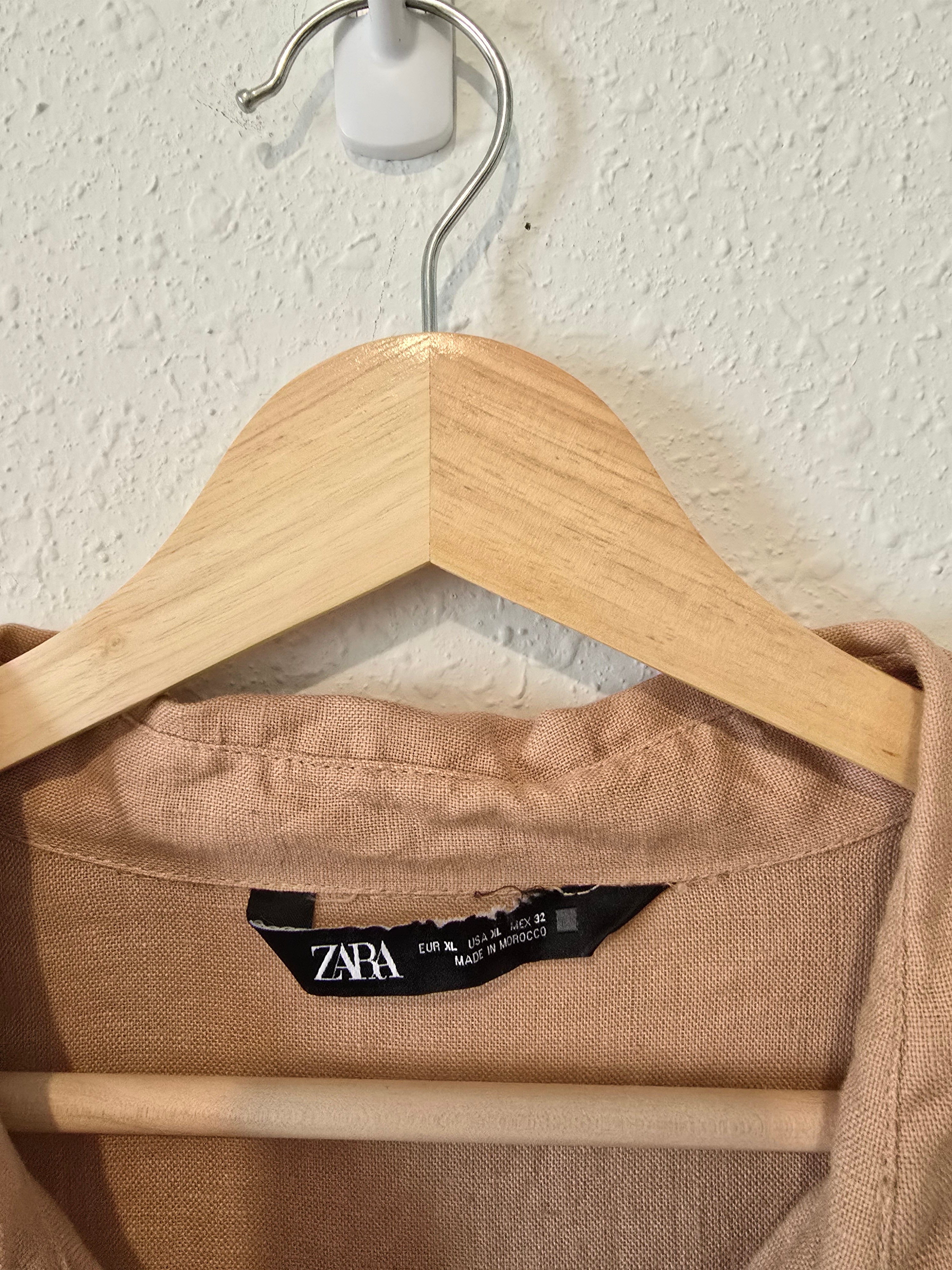 Zara 100% Linen Button Up (XL)