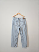 Light Wash Baggy Jeans (18)