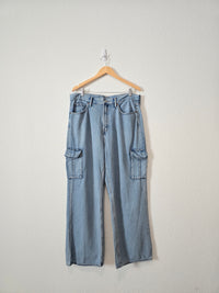 Wide Leg Cargo Jeans (16)