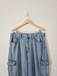 Wide Leg Cargo Jeans (16)