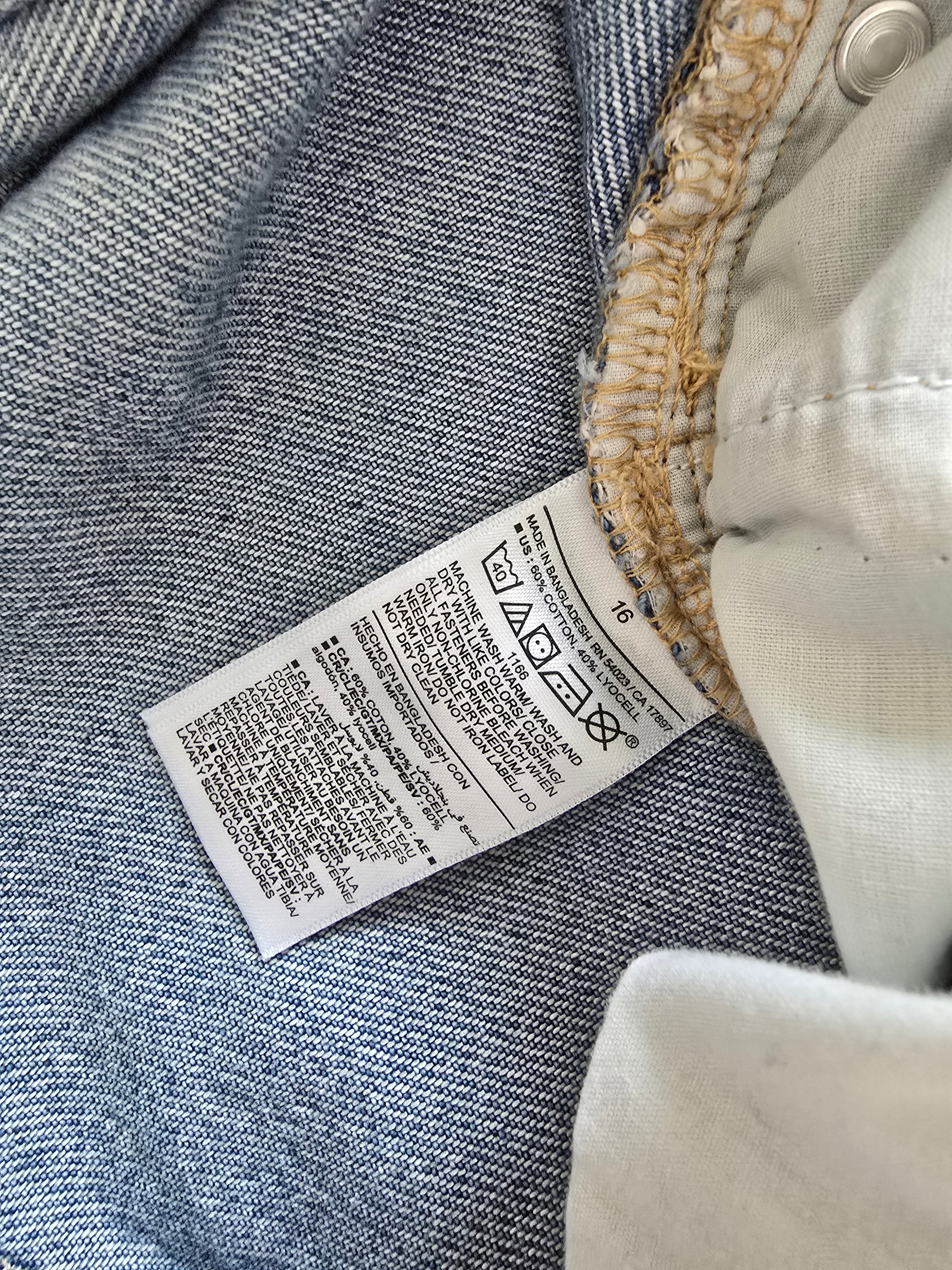 Wide Leg Cargo Jeans (16)