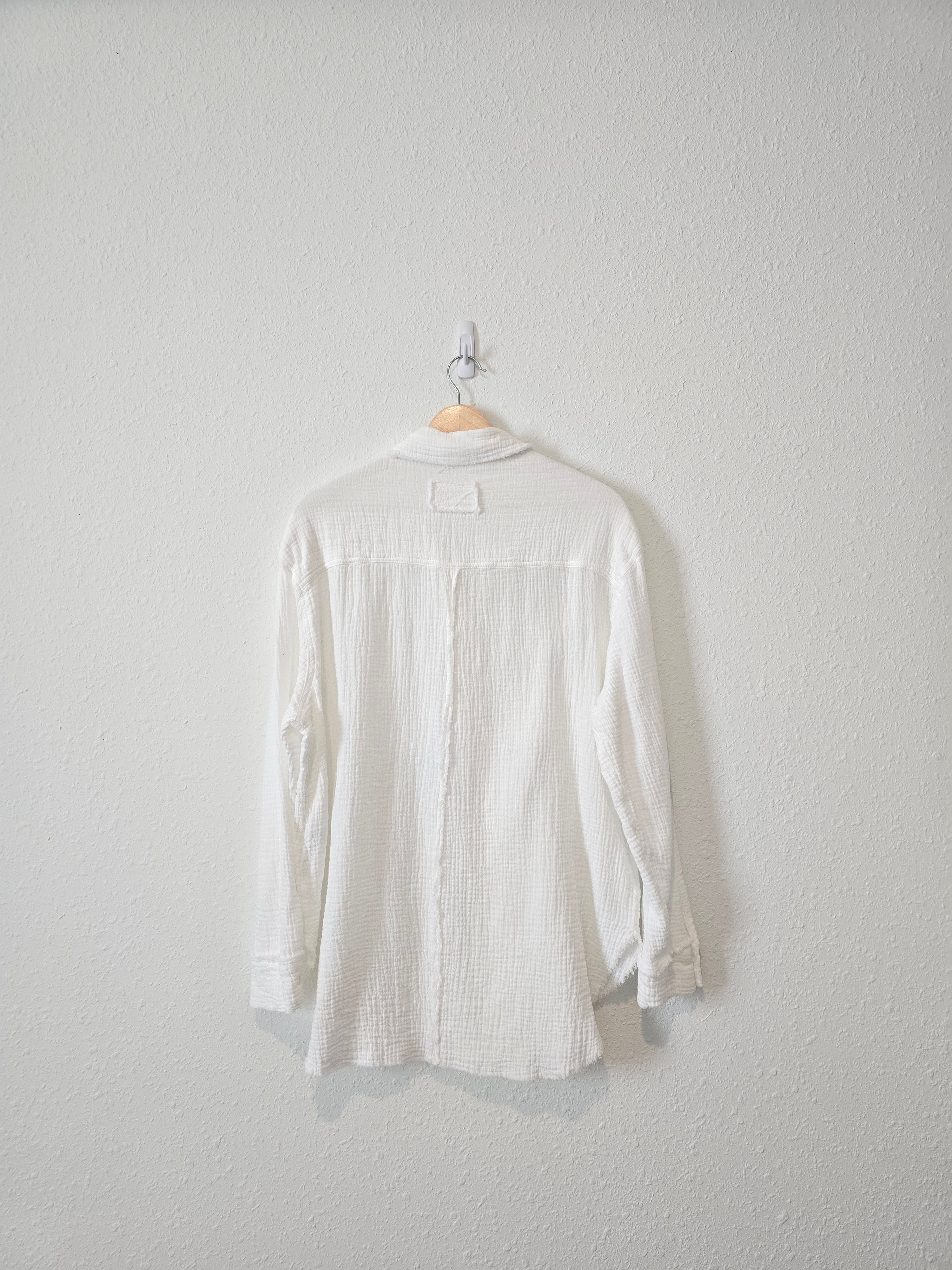 White Cotton Gauze Button Up (L)