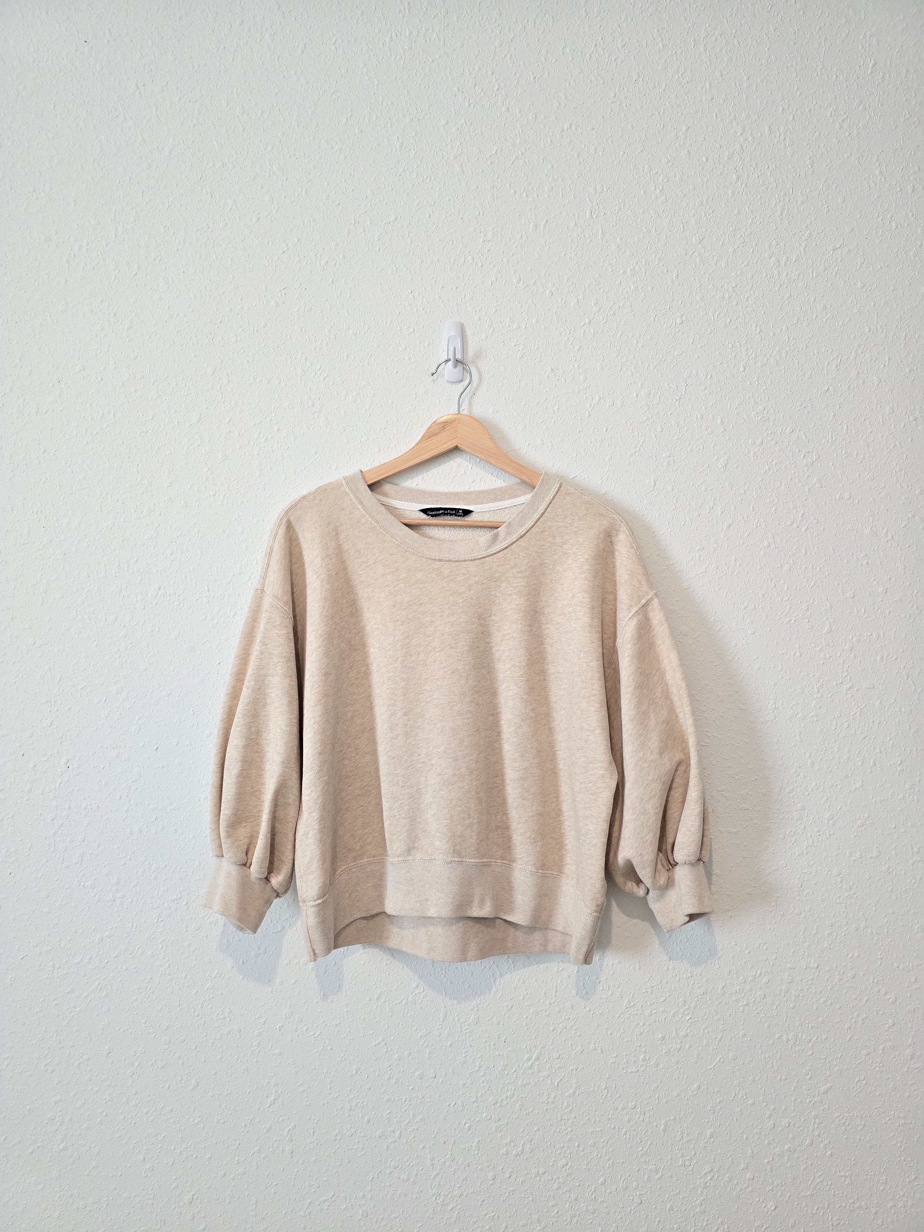 Abercrombie Puff Sleeve Sweatshirt (M)