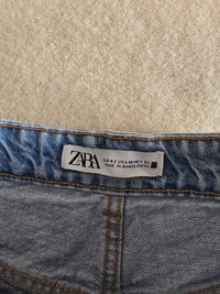 Zara Light Wash Denim Shorts (10)