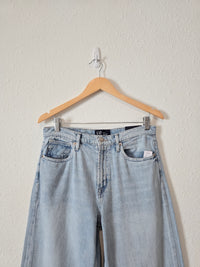 NEW Light Wash Wide Leg Jeans (10/30)