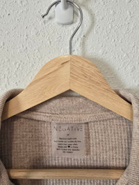 Oversized Waffle Henley Pullover (M)