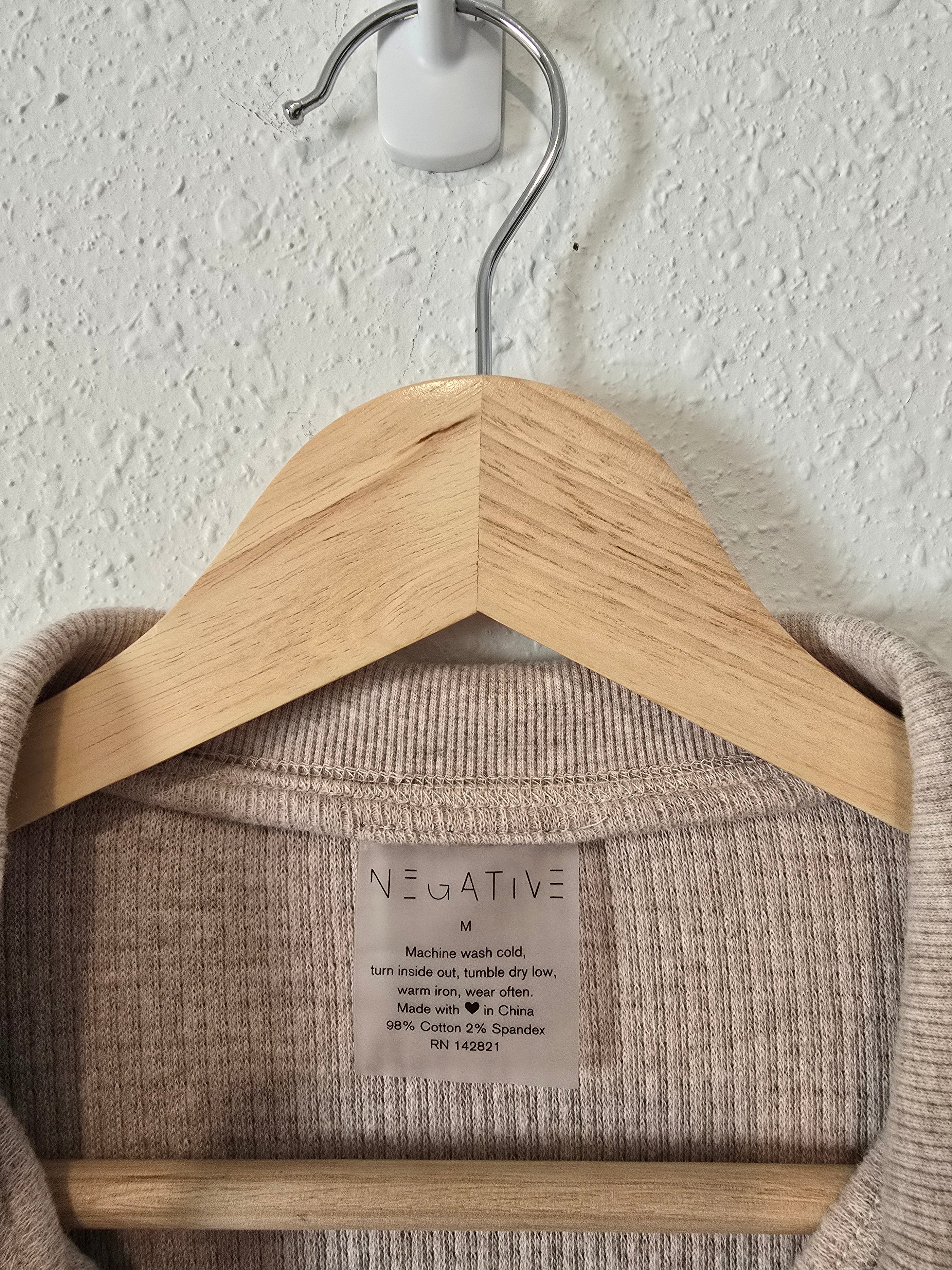 Oversized Waffle Henley Pullover (M)