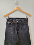 Levi's Ribcage Straight Ankle Jeans (25)