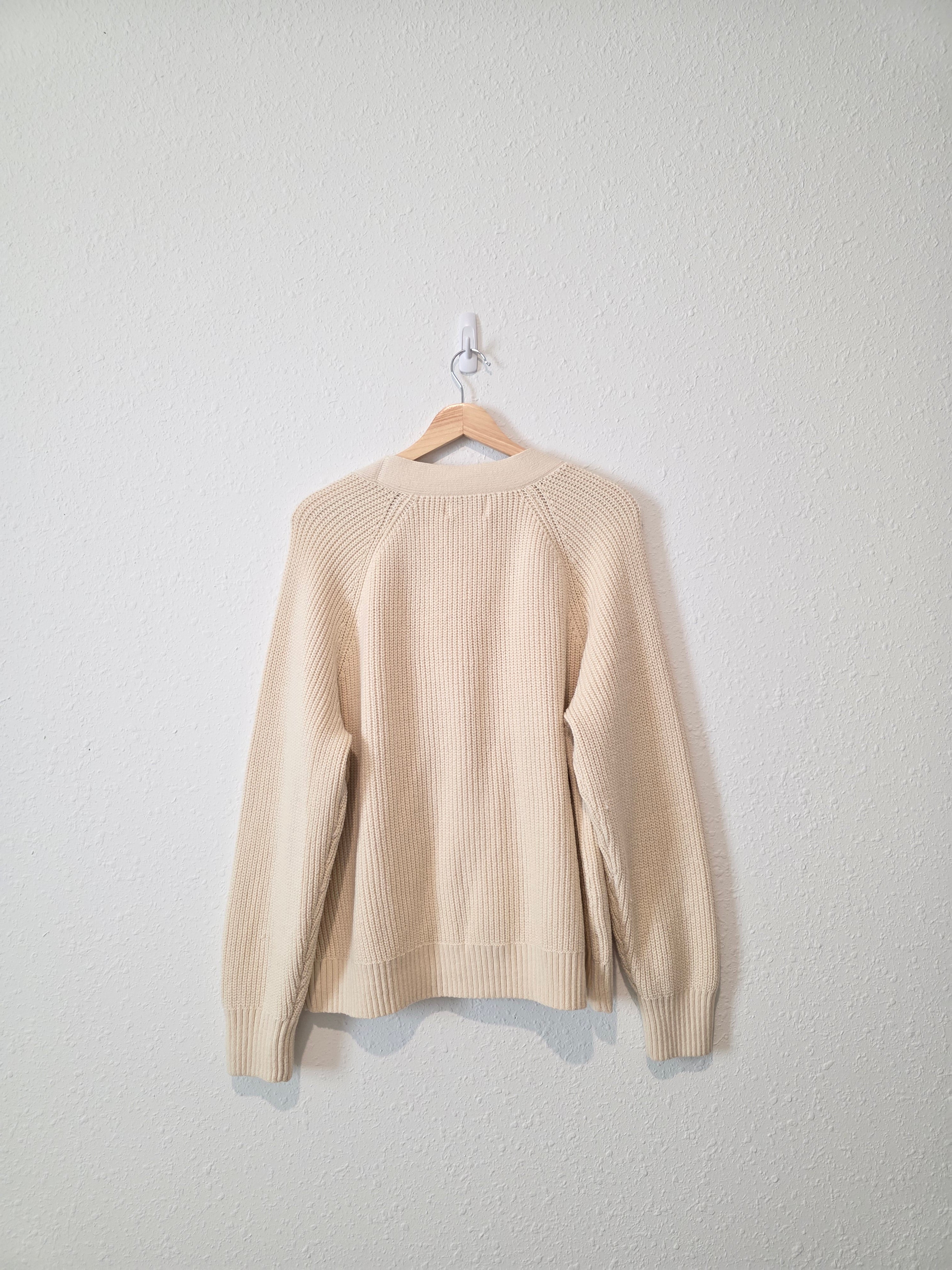Cozy Ribbed Knit Cardigan (XL)