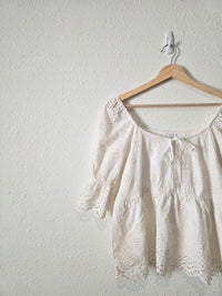 NEW Floral Eyelet Blouse (M)