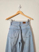 Light Wash Wide Leg Jeans (24)
