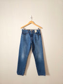 NEW Levi's Wedgie Jeans (28)