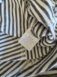 Easel Striped Oversized Tee (M)