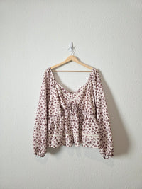NEW Arula Dainty Floral Top (1X)