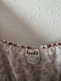 NEW Arula Dainty Floral Top (1X)