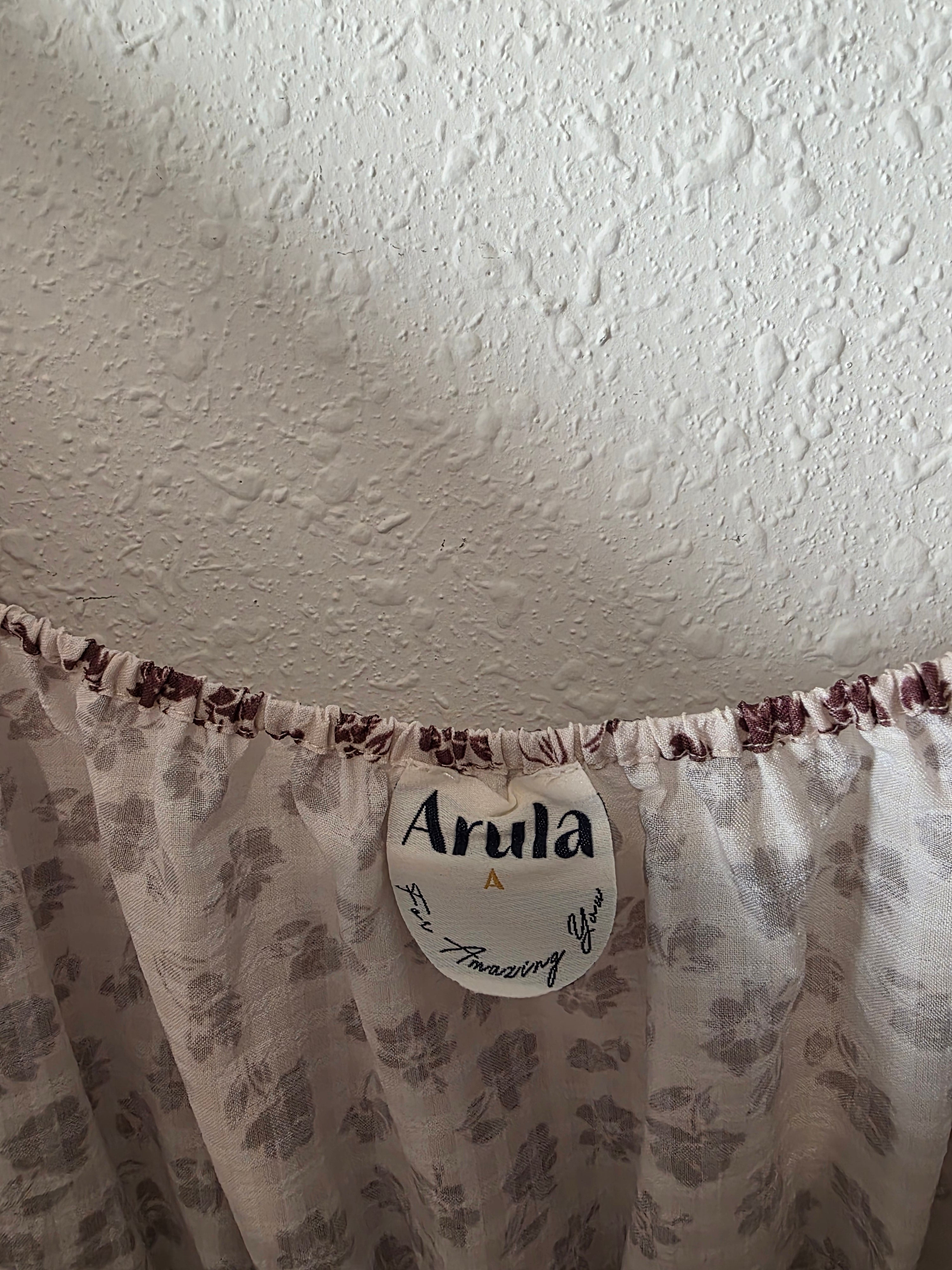 NEW Arula Dainty Floral Top (1X)