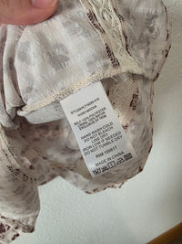 NEW Arula Dainty Floral Top (1X)