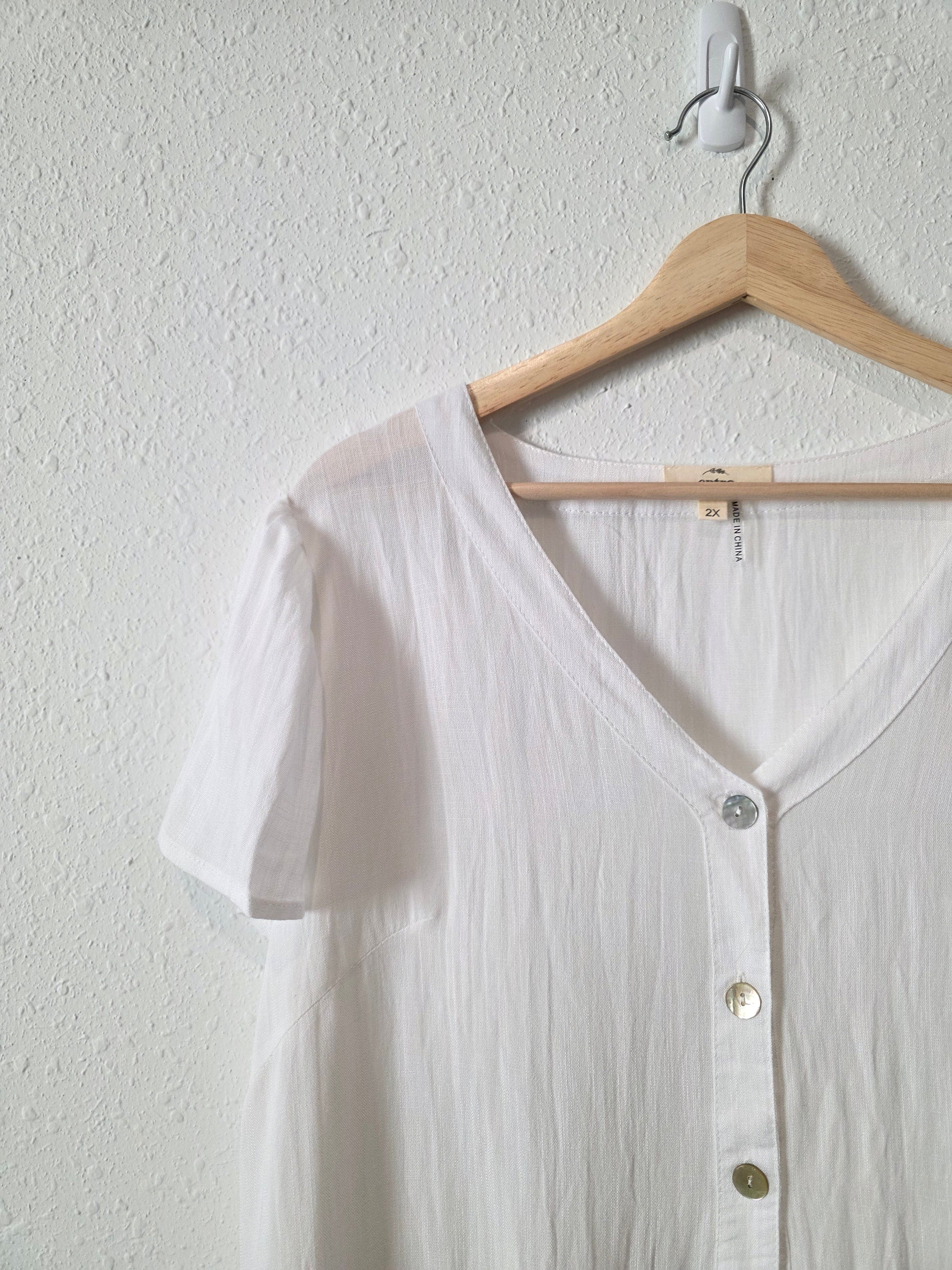 Entro White Button Up Blouse (2X)
