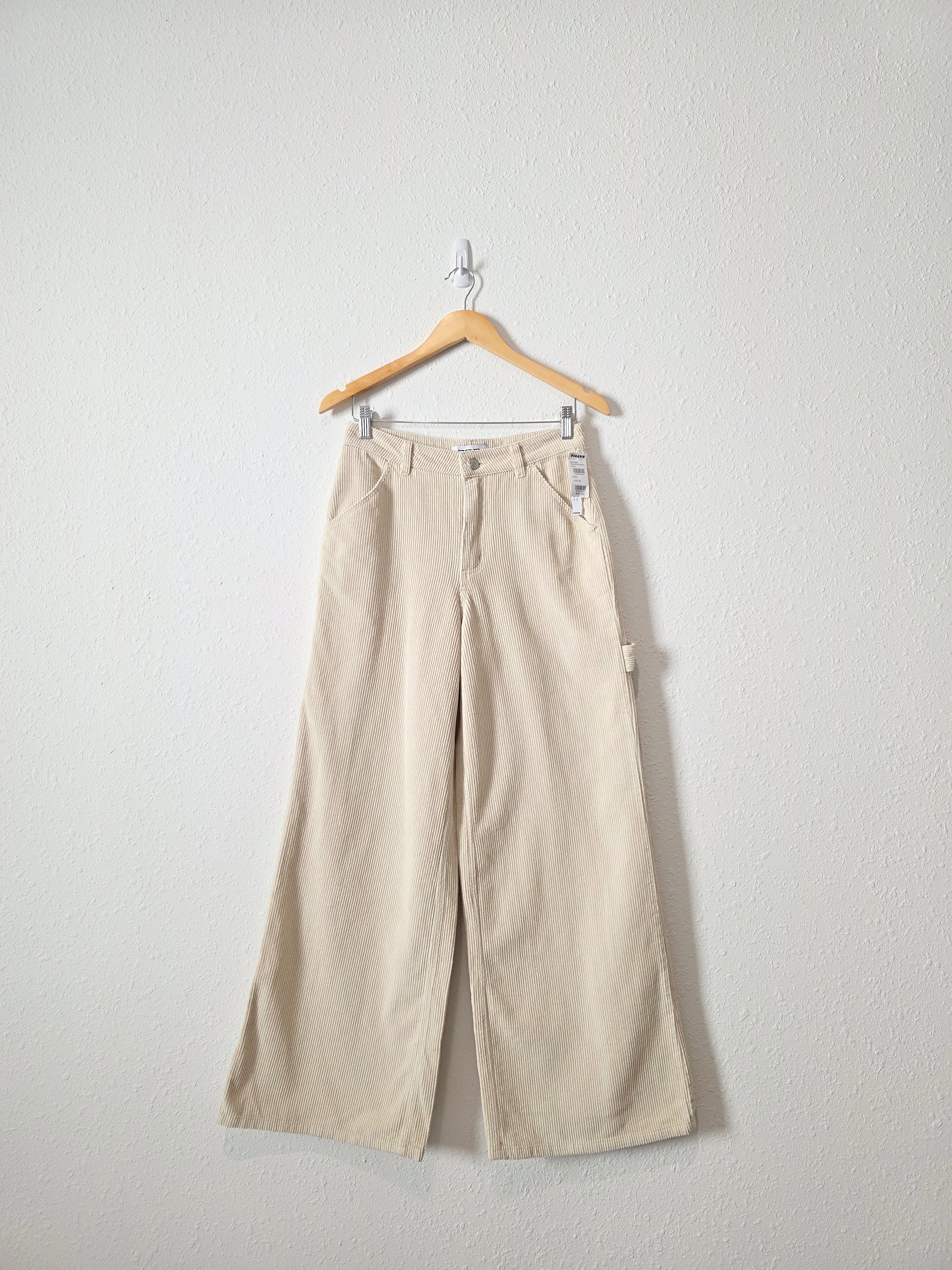 NEW Corduroy Wide Leg Pants (26)