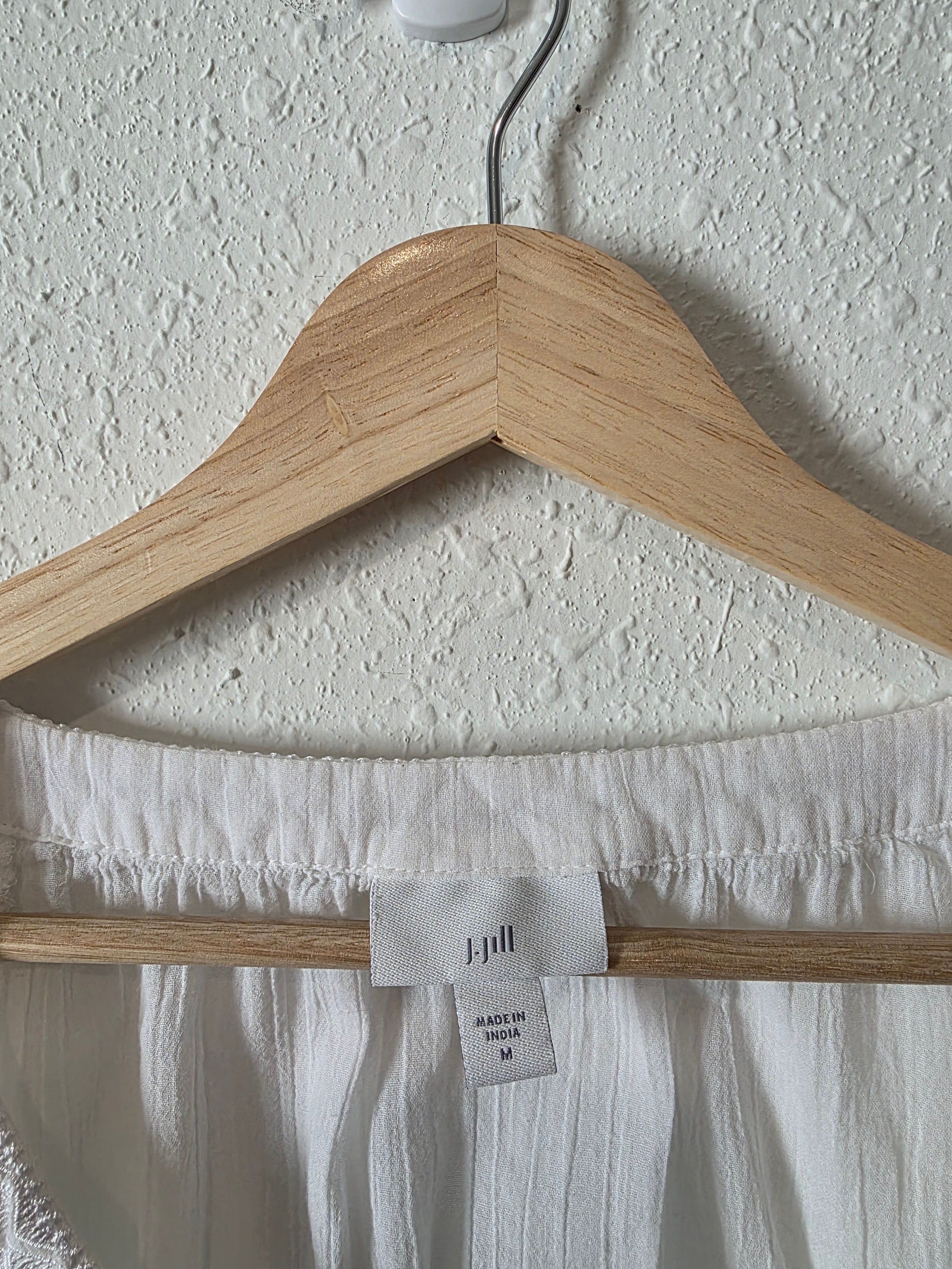 White Flowy Cottagecore Top (M)