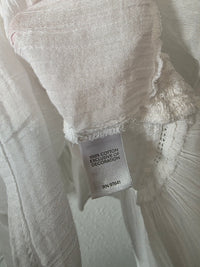 White Flowy Cottagecore Top (M)