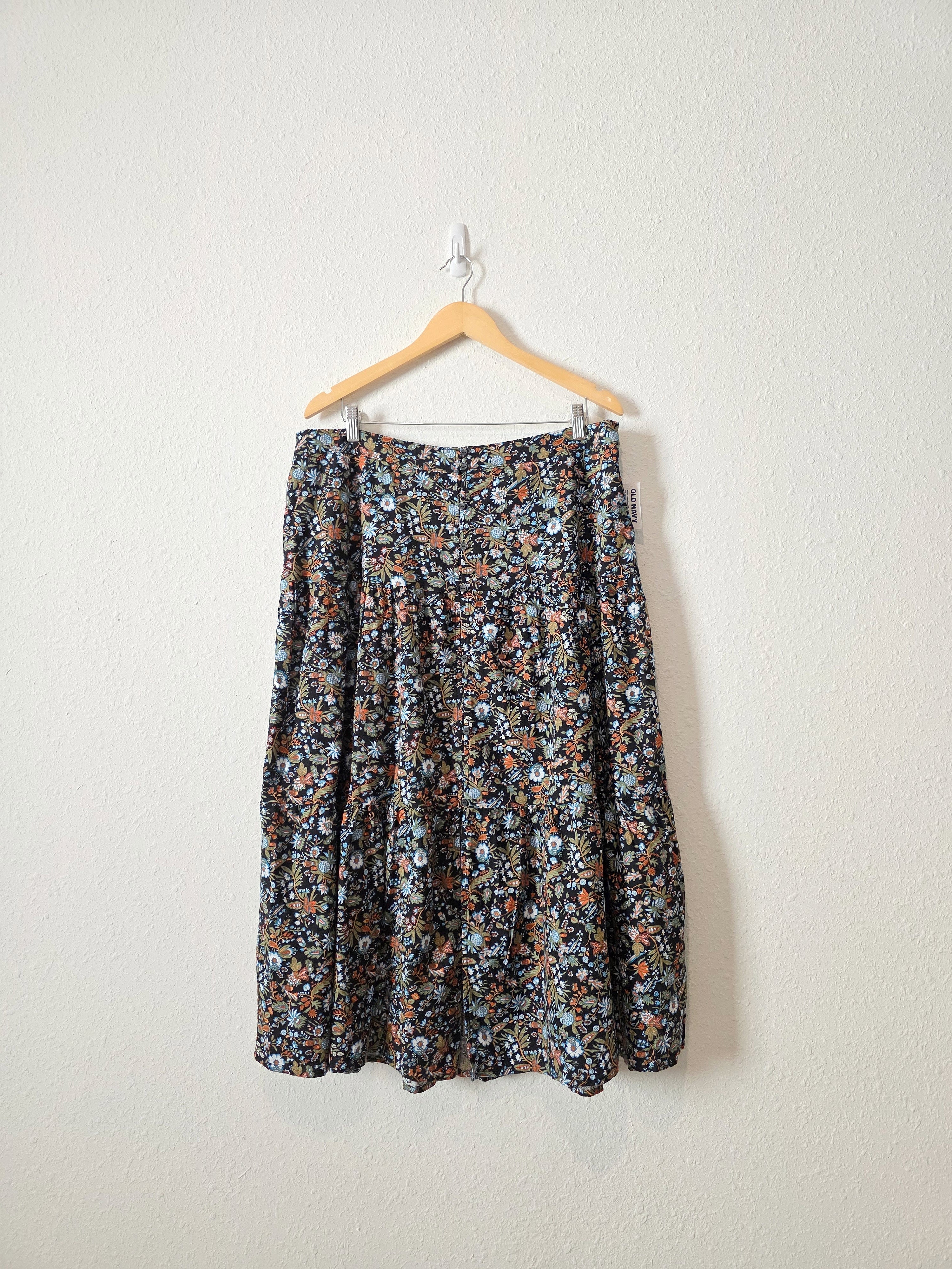 NEW Floral Tiered Midi Skirt (XL)