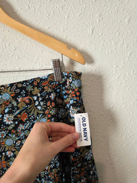 NEW Floral Tiered Midi Skirt (XL)