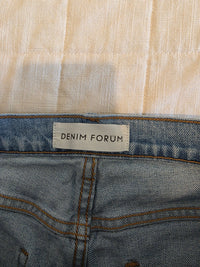 Denim Forum Straight Jeans (31)